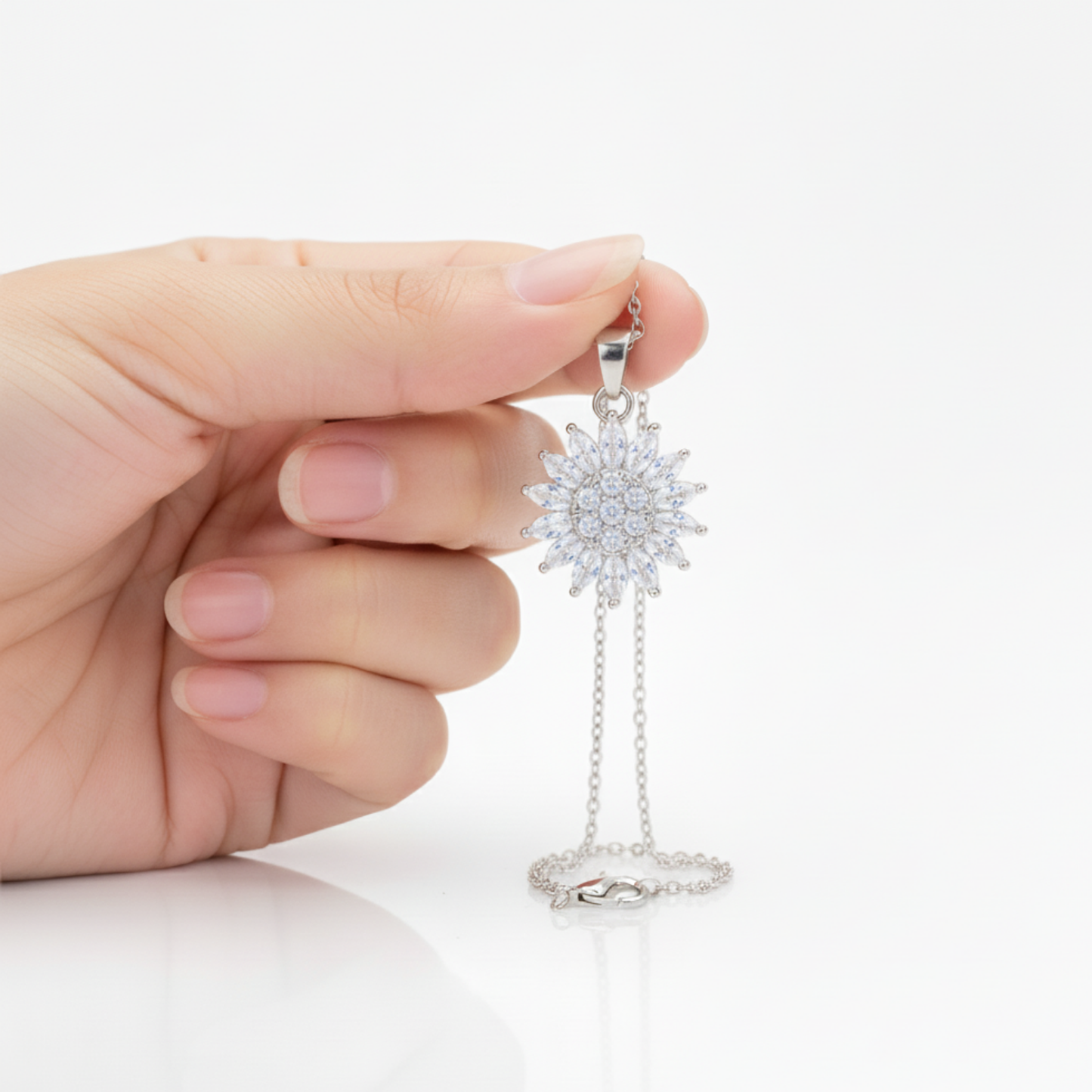 RICCARDI - "Rotierende Sonnenblume" Halskette