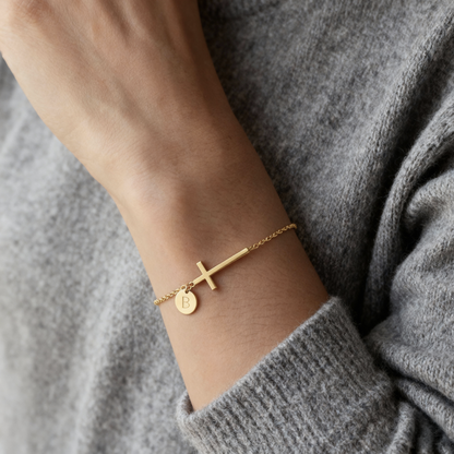 Initialenarmband „Kreuz“