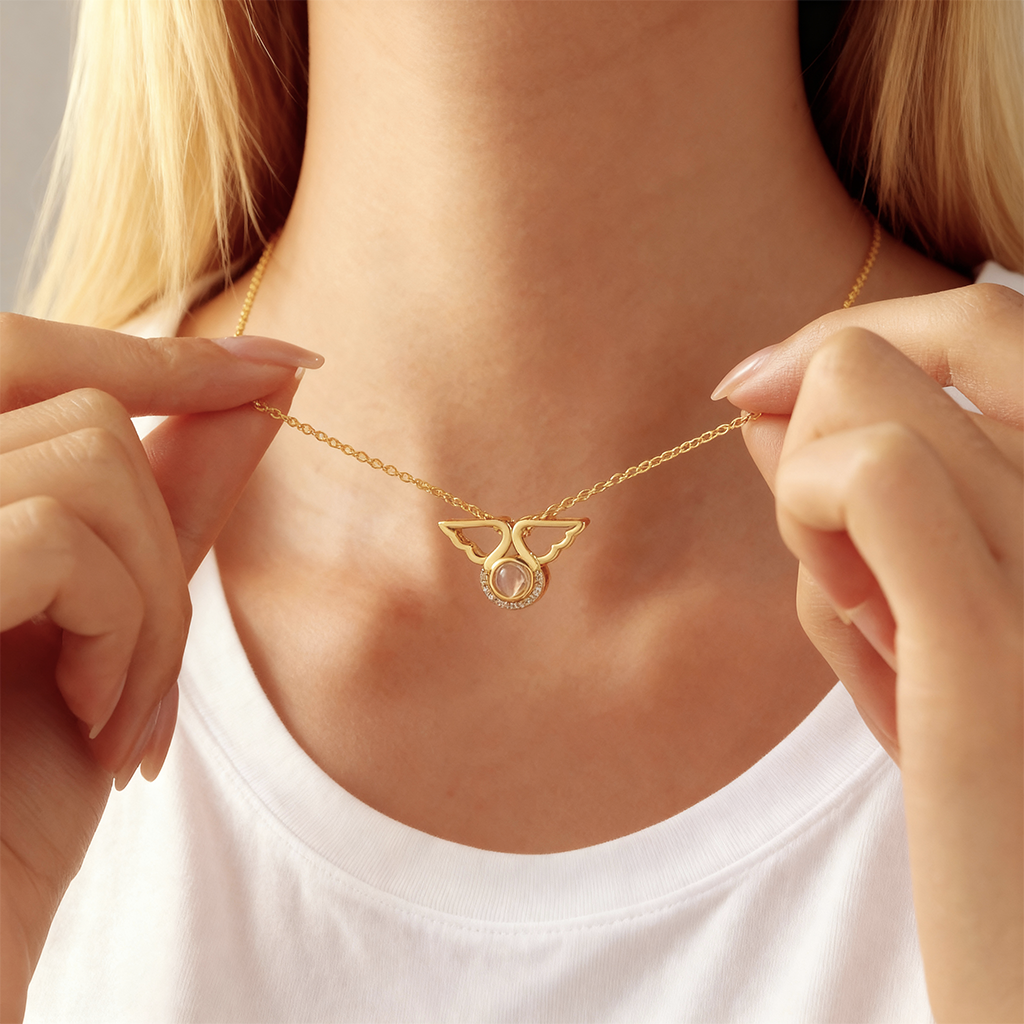 Projektion Halskette "Engelsflügel"