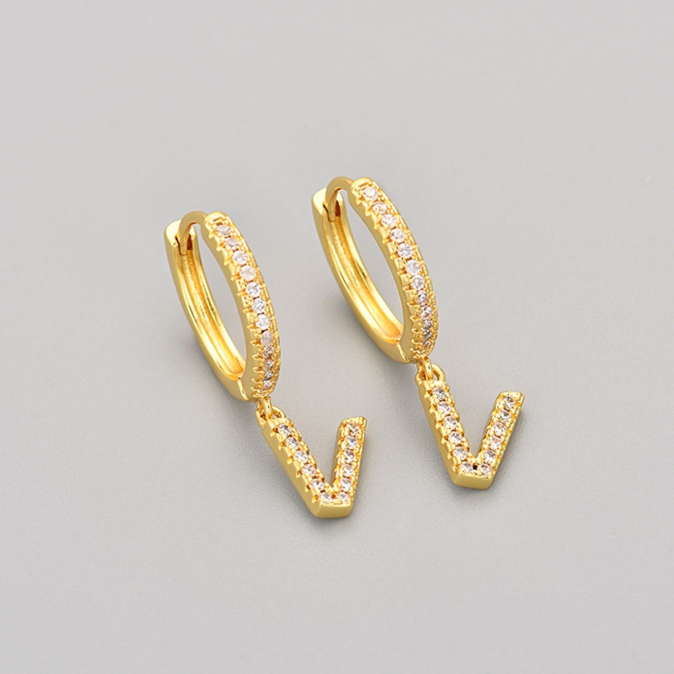 Initialen-Ohrringe „Kristall“