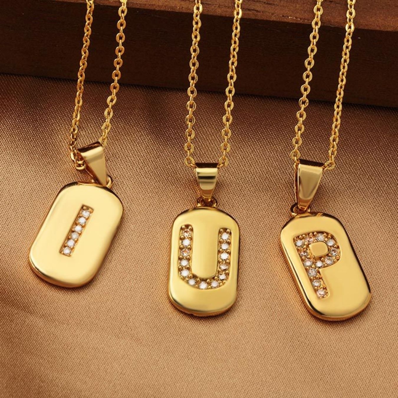 Initialenkette „Glow Sparkle“