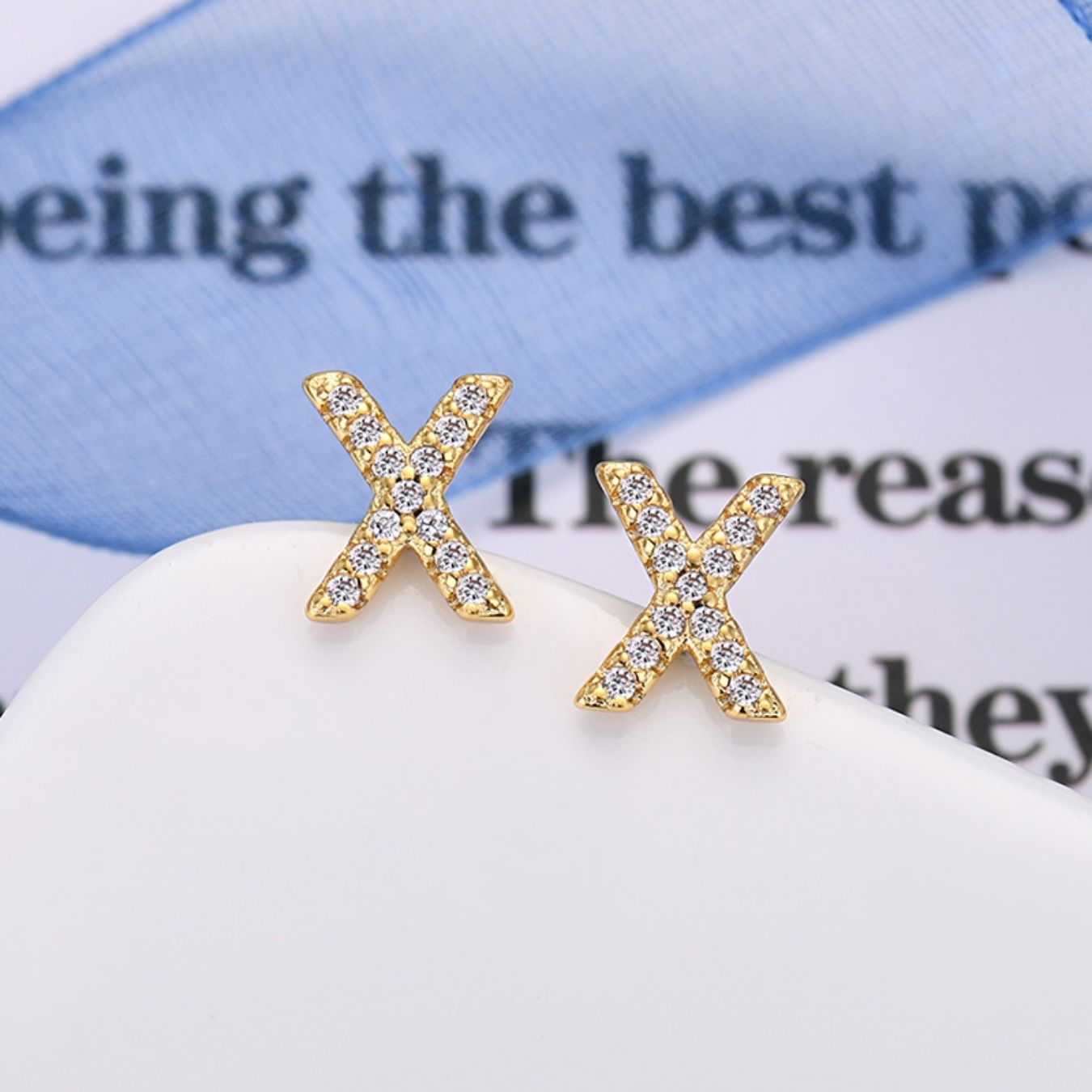 Initialen-Ohrringe „Identität“