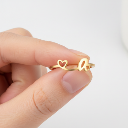 Verstellbarer Initialenring „Pretty“