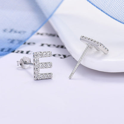 Initialen-Ohrringe „Identität“