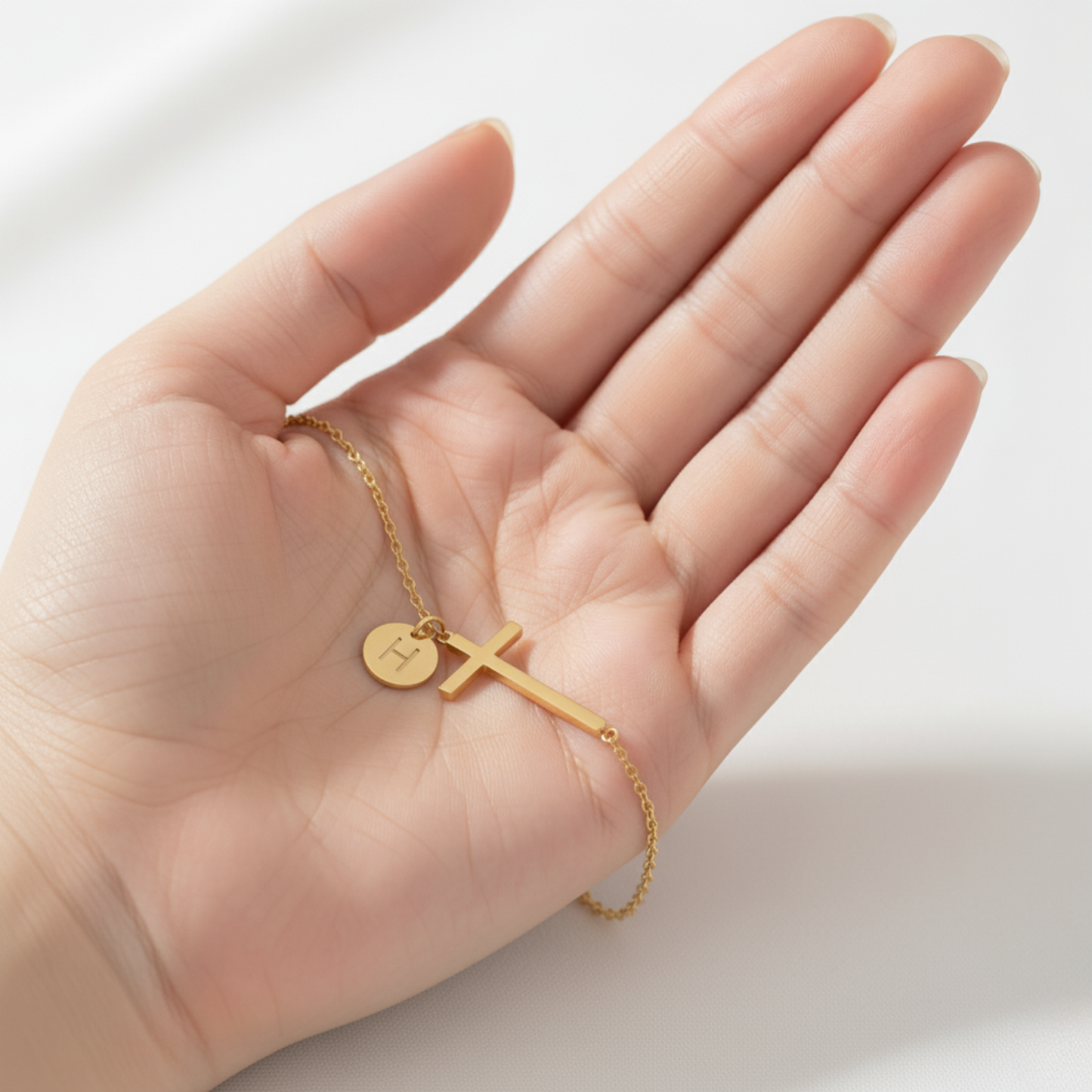 Initialenarmband „Kreuz“