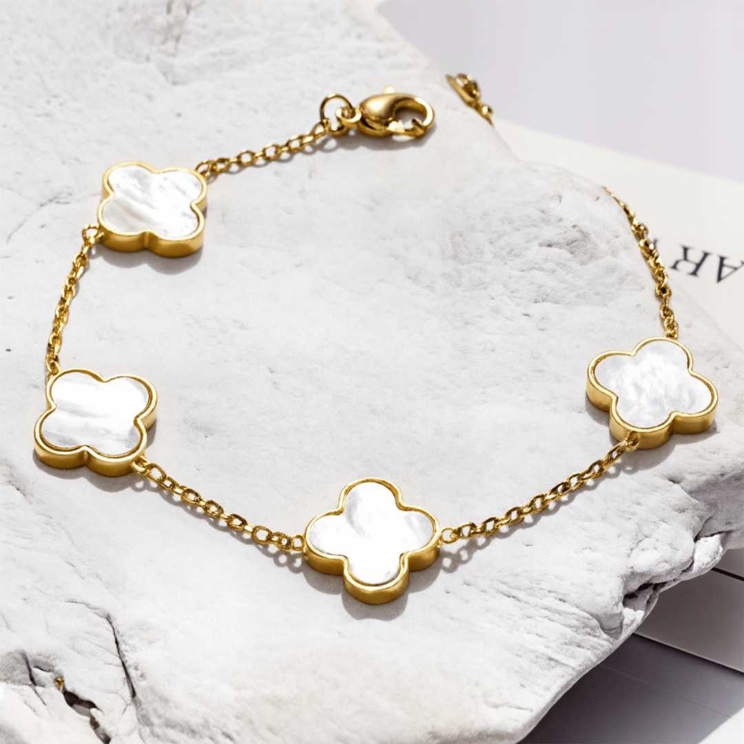 Armband "Blütenweiß"