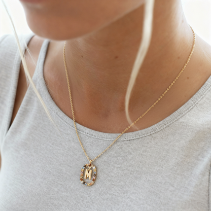 Buchstabenkette „Regenbogen“