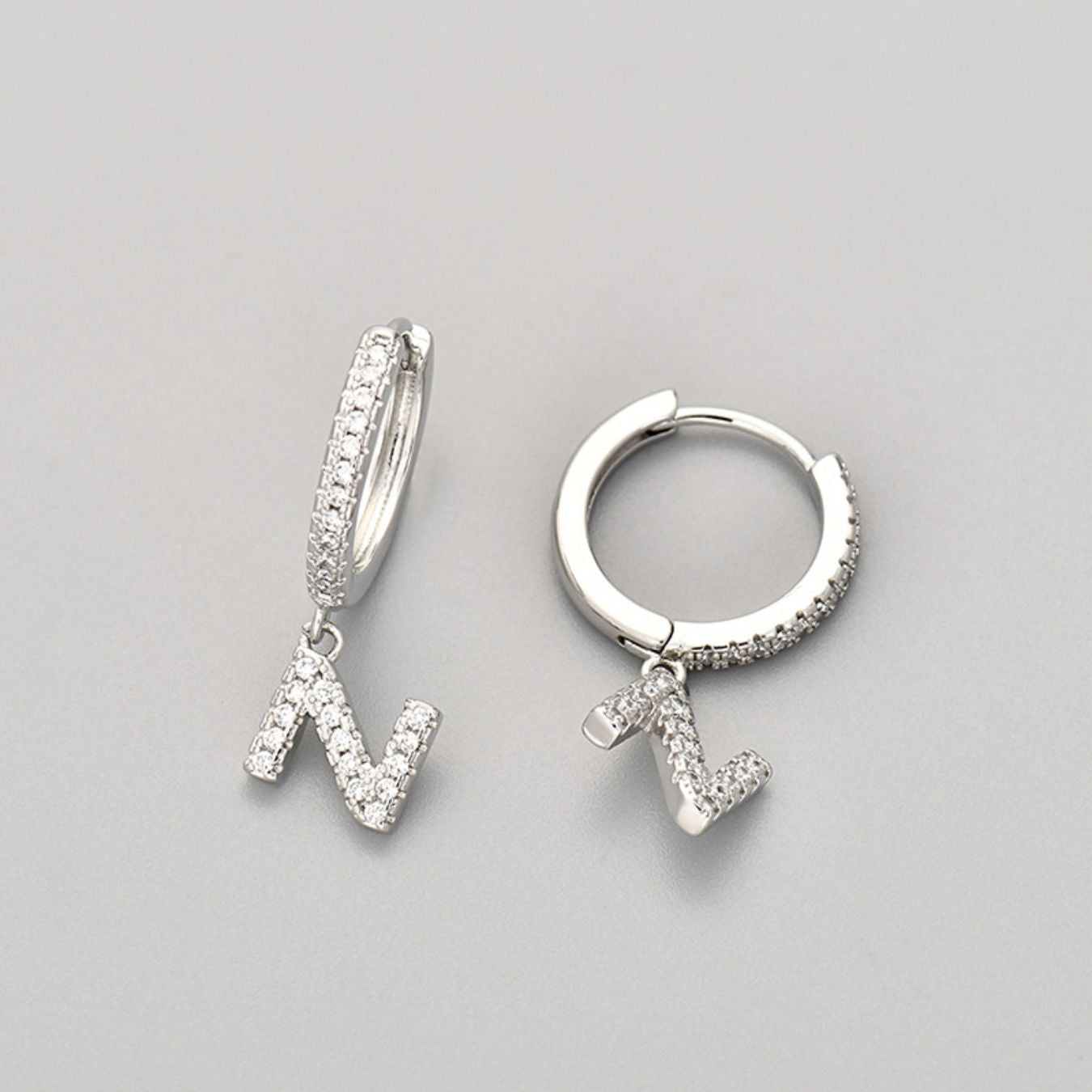Initialen-Ohrringe „Kristall“