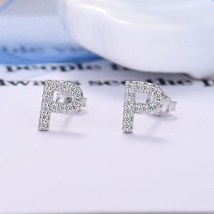 Initialen-Ohrringe „Identität“