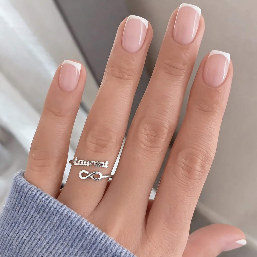 Verstellbarer Namensring "Ewige Bindung"