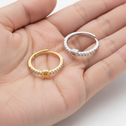 Verstellbarer Initialenring „Sparkle“