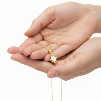 Buchstabenkette „Glow“