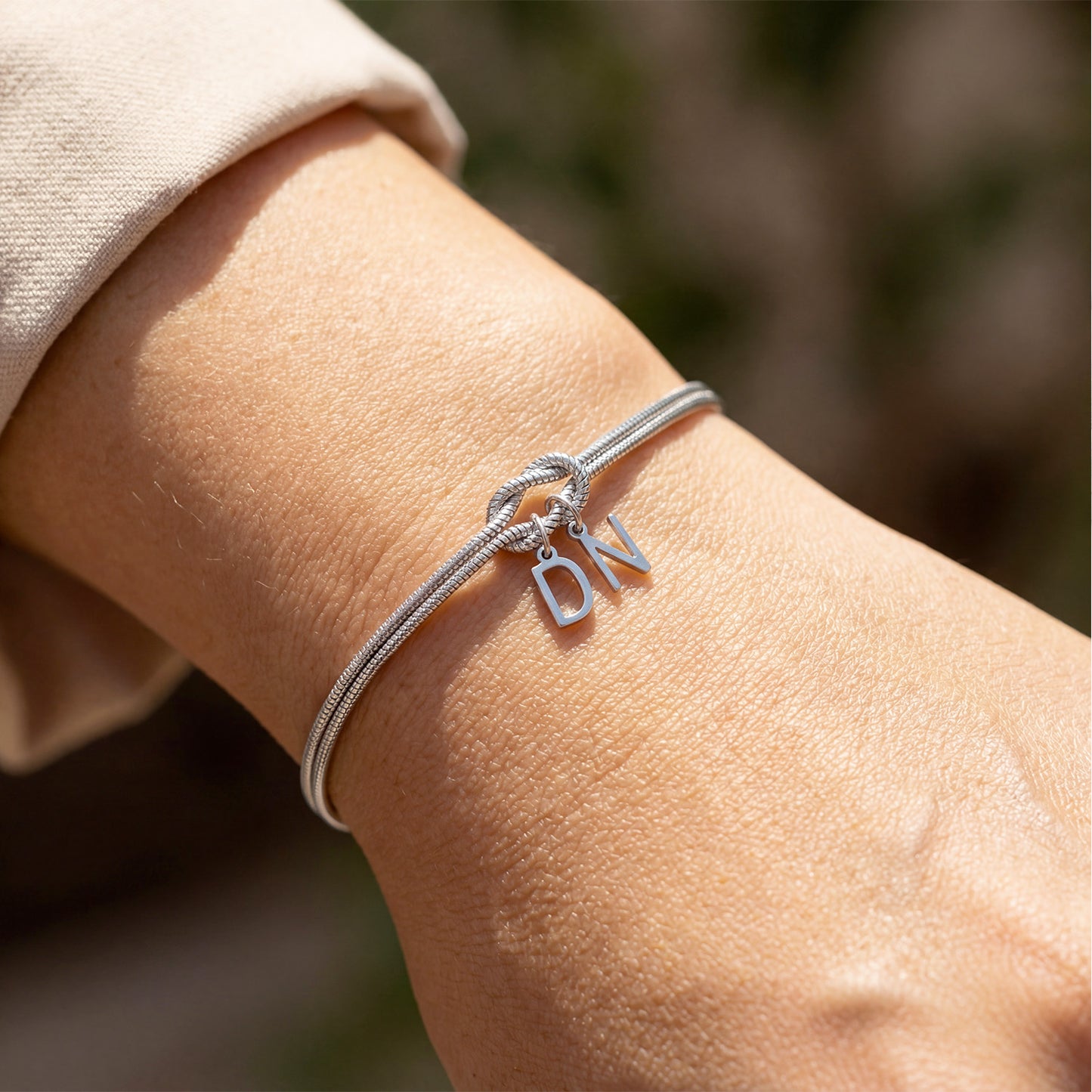 Initialenarmband „Knoten“
