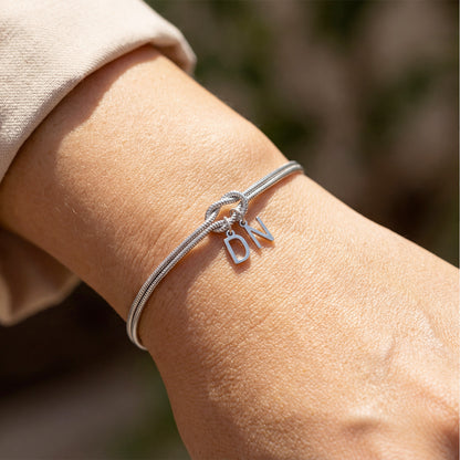 Initialenarmband „Knoten“
