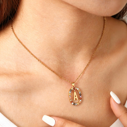 Buchstabenkette „Regenbogen“